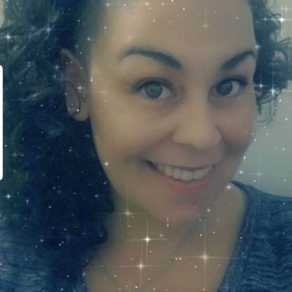 Meet your Posher, Cindy